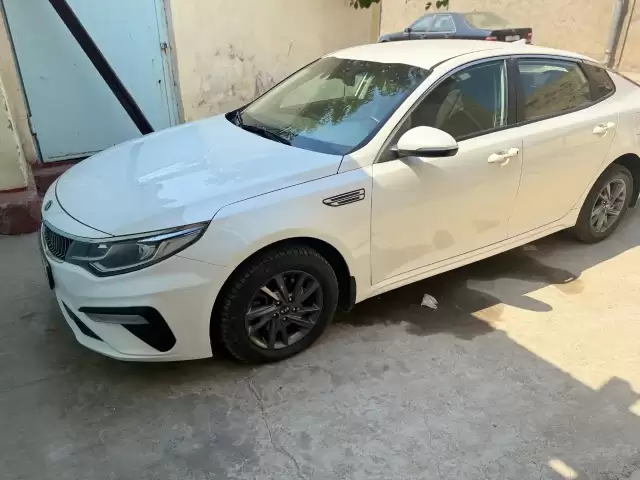 Kia Optima, 2018 1, avtobaza.tj
