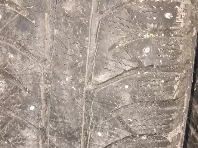 Шини R17 1, avtobaza.tj