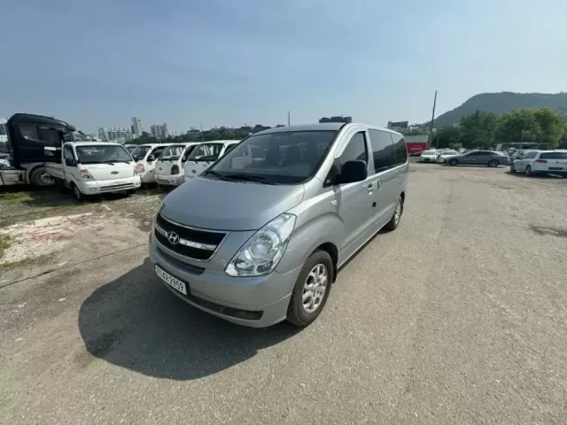 Hyundai Grand Starex 1, avtobaza.tj