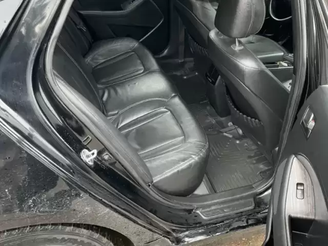 Kia K5, 2011 1, avtobaza.tj Kia K5, 2011 1, avtobaza.tj