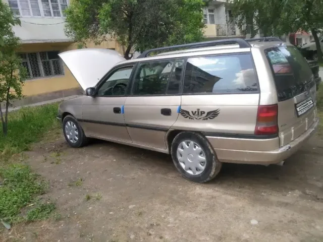 Opel Astra F 1, avtobaza.tj