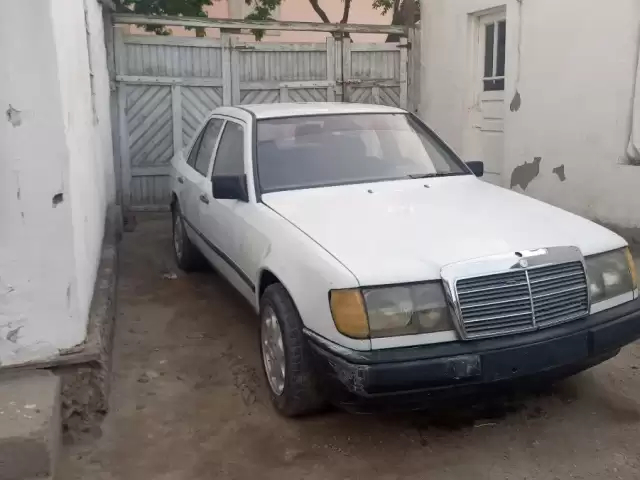 Mercedes-Benz W124, 1988 1, avtobaza.tj Mercedes-Benz W124, 1988 1, avtobaza.tj