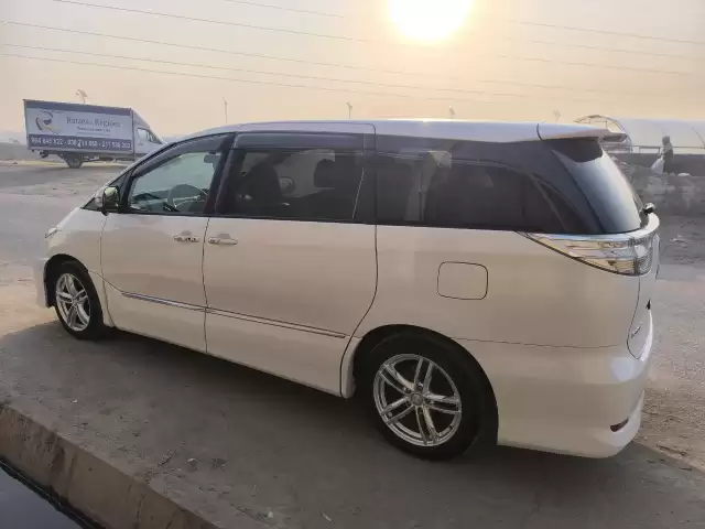 Toyota Estima, 2014 1, avtobaza.tj Toyota Estima, 2014 1, avtobaza.tj