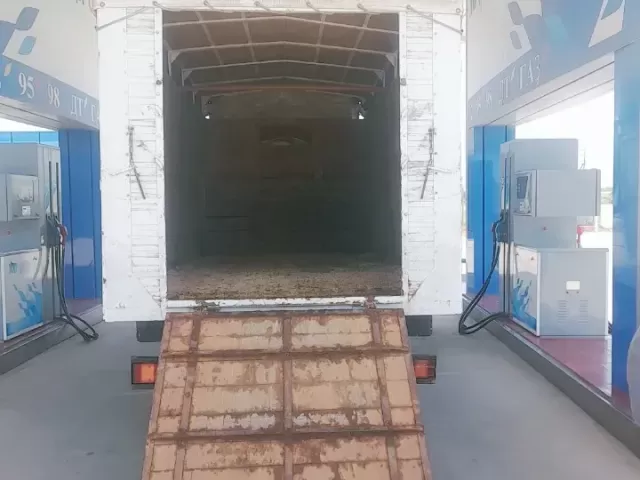 Грузовики Mercedes-Benz 1, avtobaza.tj