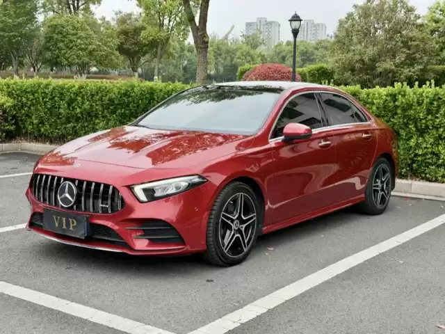 Mercedes-Benz A class, 2019 1, avtobaza.tj