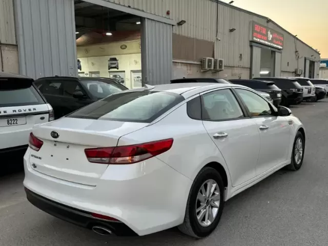 Kia Optima 1, avtobaza.tj