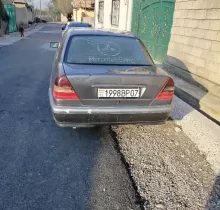 Mercedes-Benz C class, 1994 в Гиссар 