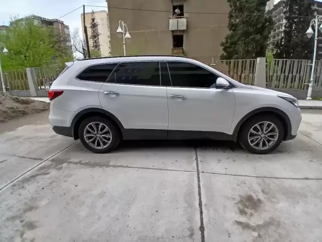 Hyundai Santa Fe, 2017 1, avtobaza.tj