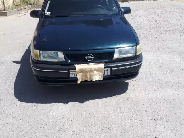 Opel Vectra A 1, avtobaza.tj