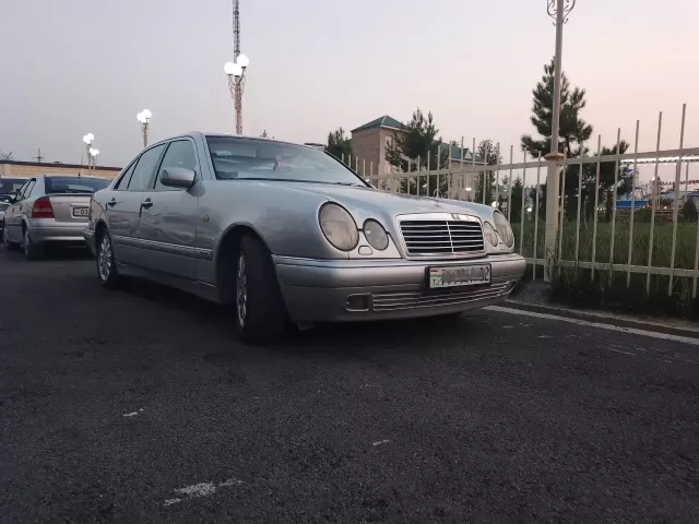 Mercedes-Benz E class, 1998 1, avtobaza.tj