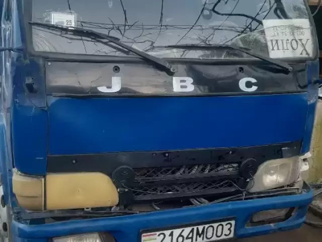 Грузовики JBC, 2014 1, avtobaza.tj Грузовики JBC, 2014 1, avtobaza.tj