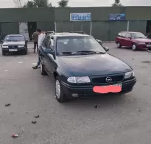 Opel Astra F, 1994 в Абдурахмони Джоми 