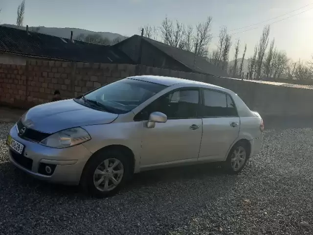 Nissan Tiida, 2011 1, avtobaza.tj Nissan Tiida, 2011 1, avtobaza.tj