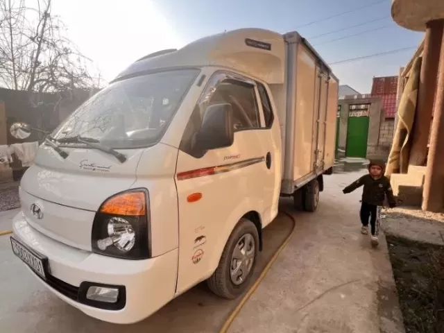 Hyundai Porter 2, 2015 1, avtobaza.tj