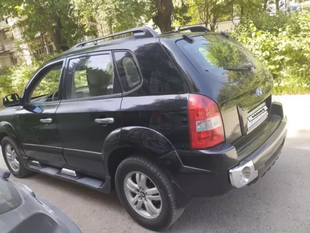 Hyundai Tucson 1, avtobaza.tj