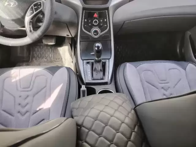 Hyundai Elantra, 2016 1, avtobaza.tj