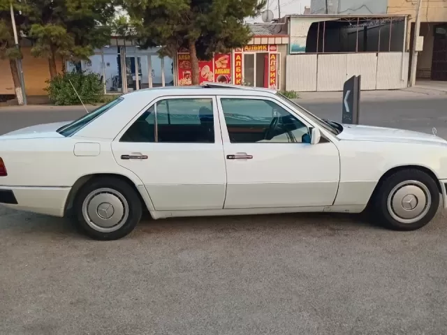 Mercedes-Benz W124 1, avtobaza.tj