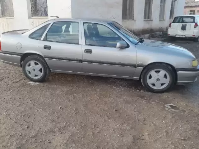 Opel Vectra A, 1995 1, avtobaza.tj
