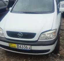 Opel Zafira, 2000 в Вахдат 