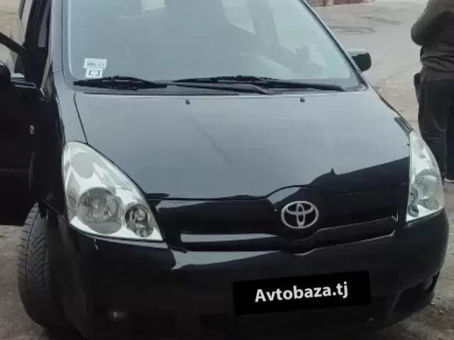 Toyota Corola Verso 1, avtobaza.tj