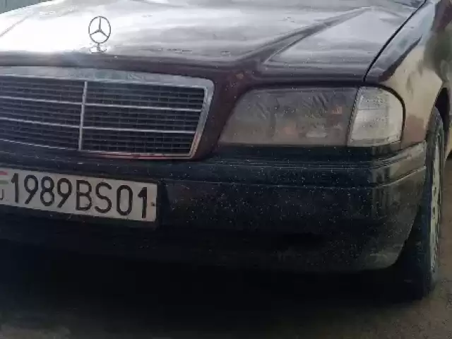 Mercedes-Benz W201, 1993 1, avtobaza.tj