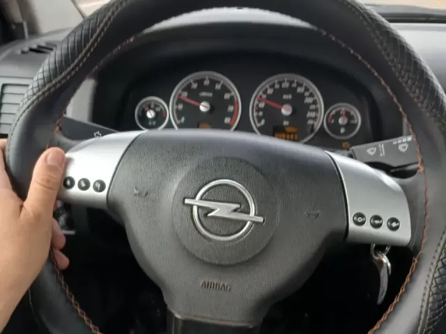 Opel Vectra C 1, avtobaza.tj