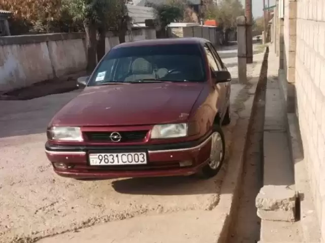 Opel Vectra A, 1993 1, avtobaza.tj Opel Vectra A, 1993 1, avtobaza.tj