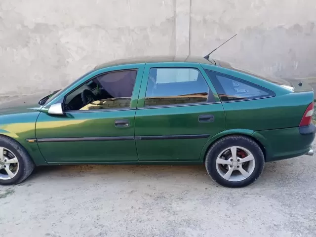 Opel Vectra B 1, avtobaza.tj