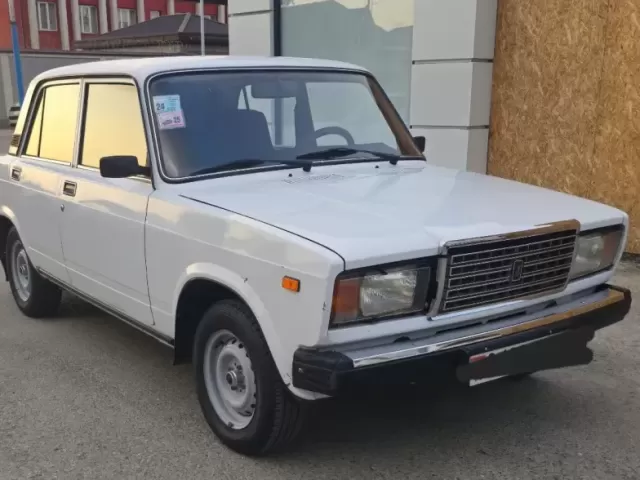 ВАЗ(Lada) 2107, 2007 1, avtobaza.tj