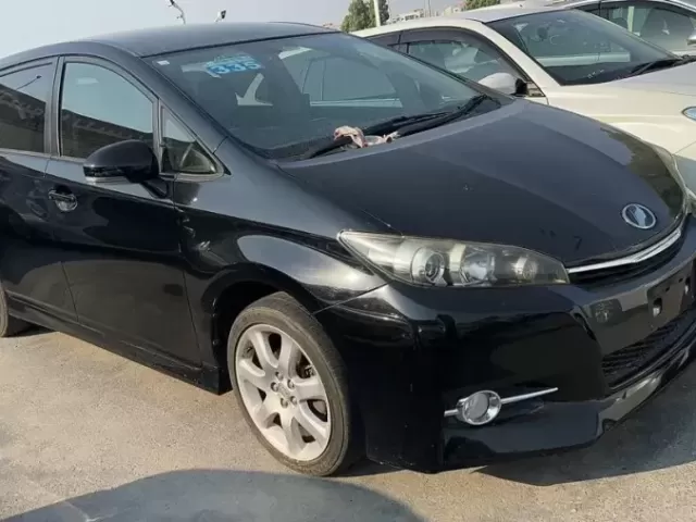 Toyota Wish 1, avtobaza.tj