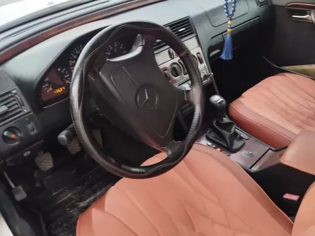 Mercedes-Benz C class, 1997 1, avtobaza.tj
