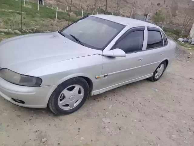 Opel Vectra B, 1998 1, avtobaza.tj Opel Vectra B, 1998 1, avtobaza.tj