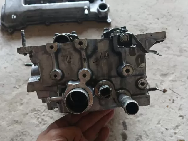 Галовка от tayota versо 1, avtobaza.tj