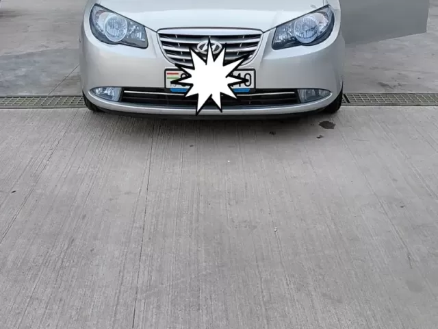 Hyundai Avante, 2010 1, avtobaza.tj