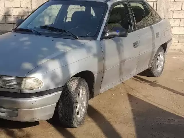 Opel Astra F, 1993 1, avtobaza.tj Opel Astra F, 1993 1, avtobaza.tj