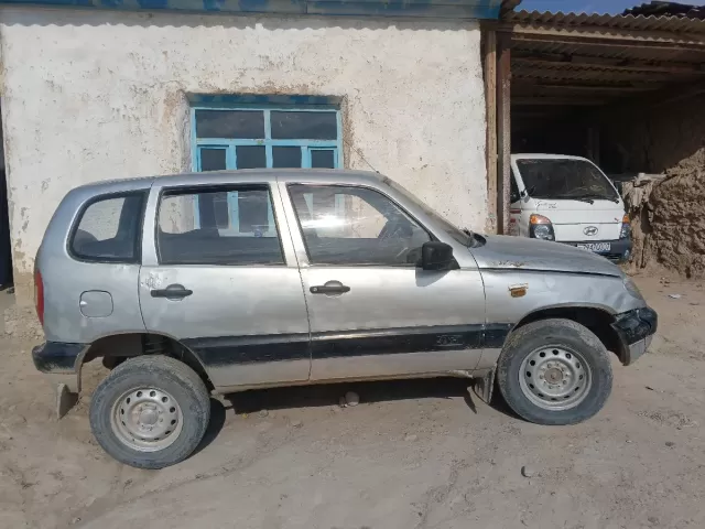 ВАЗ (Lada) Нива 1, avtobaza.tj