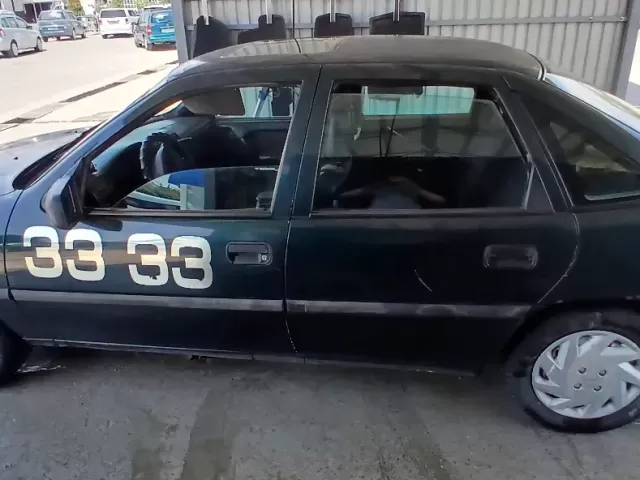 Opel Vectra A 1, avtobaza.tj