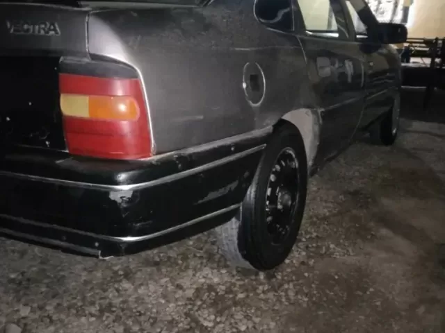 Opel Vectra A 1, avtobaza.tj