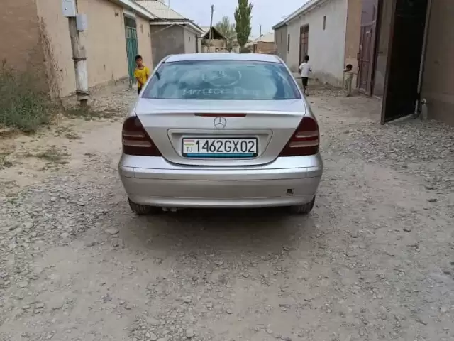 Mercedes-Benz C class, 2001 1, avtobaza.tj