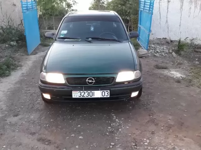 Opel Astra F 1, avtobaza.tj