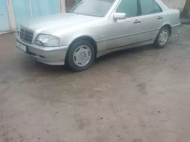 Mercedes-Benz C class 1, avtobaza.tj
