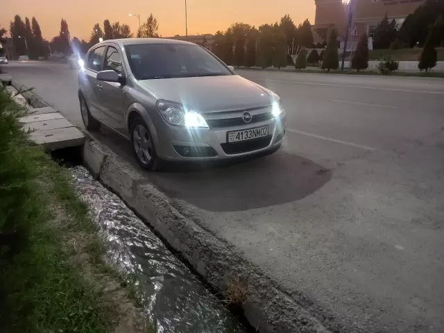 Opel Astra H, 2006 1, avtobaza.tj