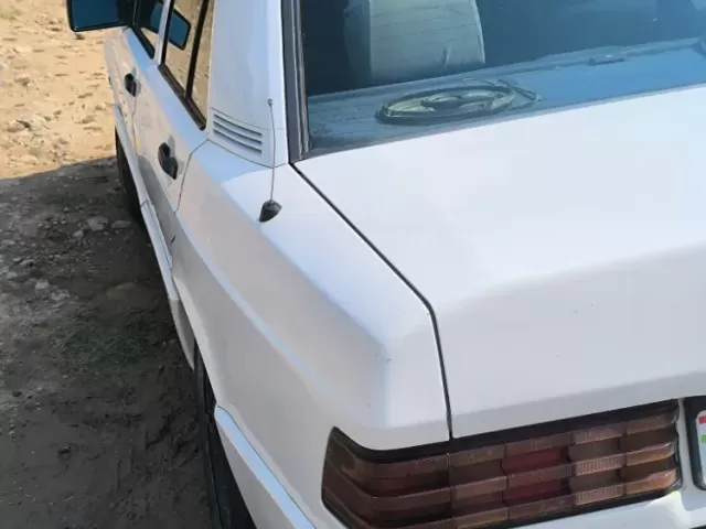 Mercedes-Benz 190, 1993 1, avtobaza.tj