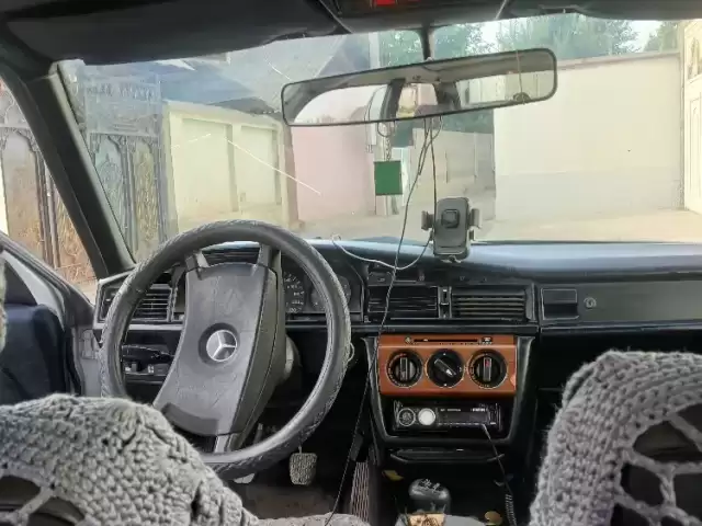 Mercedes-Benz 190, 1989 1, avtobaza.tj