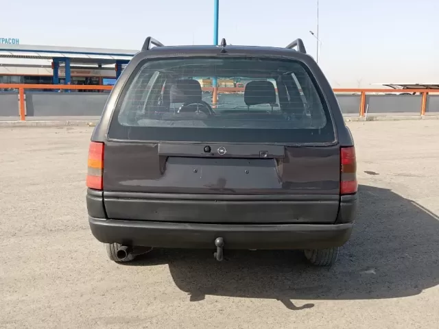 Opel Astra F 1, avtobaza.tj