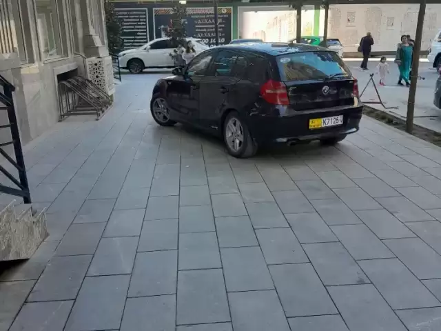 BMW 1 Series 114, 2009 1, avtobaza.tj BMW 1 Series 114, 2009 1, avtobaza.tj