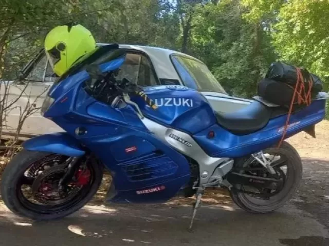 Suzuki мотоцикл 1, avtobaza.tj