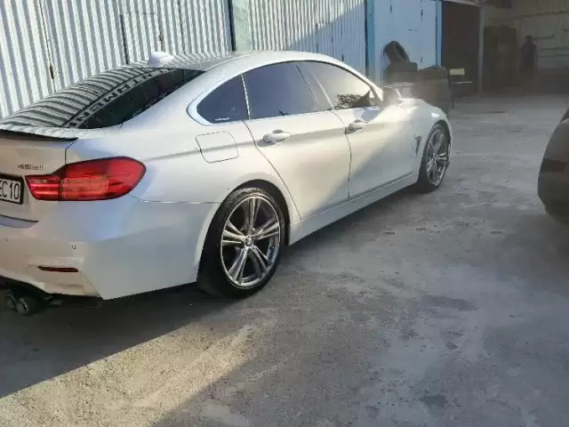 BMW M4, 2016 1, avtobaza.tj