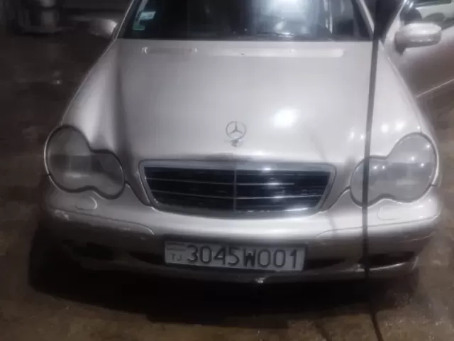 Mercedes-Benz C class, 2001 1, avtobaza.tj