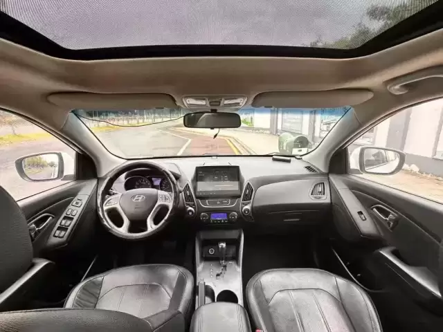 Hyundai Tucson, 2015 1, avtobaza.tj